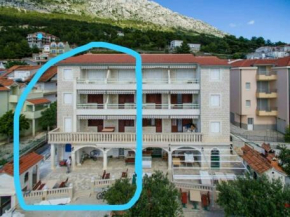  Apartment Ante  Омиш